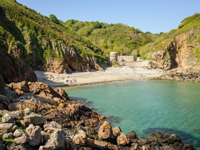 Guernsey introduces ETA for French visitors from 23 April 2026