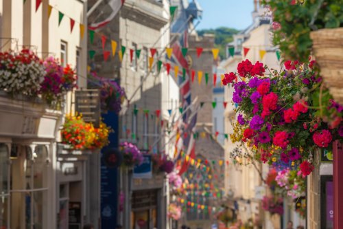 Floral St Peter Port.jpg